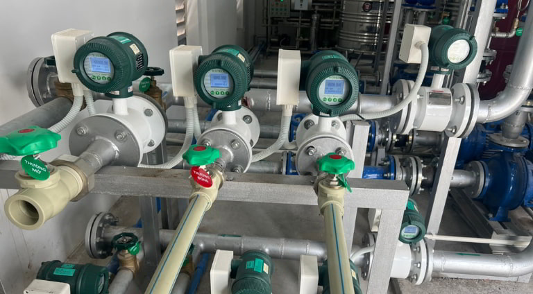 Ứng dụng thực tiến đồng hồ nước đo lưu lượng nước điện tử Woteck