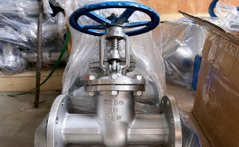 Van cổng ty nổi inox 304