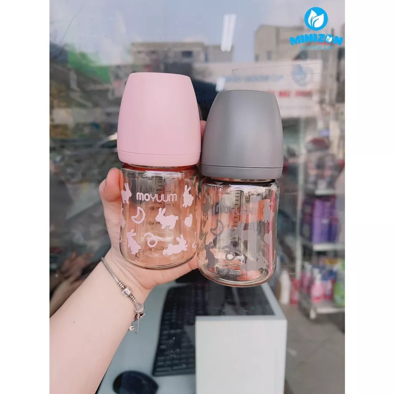 Bình sữa Moyuum Hàn Quốc 170ml Thỏ Xám (Rabbit Limited Edition)