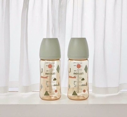 Bình sữa Moyuum Hàn Quốc 270ml (Cloud, Mây, Limited)