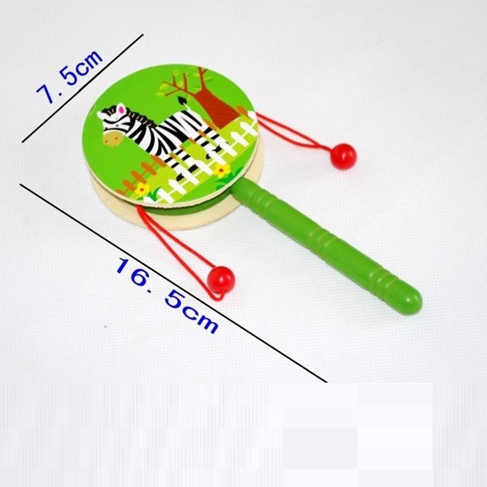 Trống lắc gỗ hình con vật phát tiếng kêu kích thích phát triển vận động và giác quan của bé (đồ chơi lục lạc)