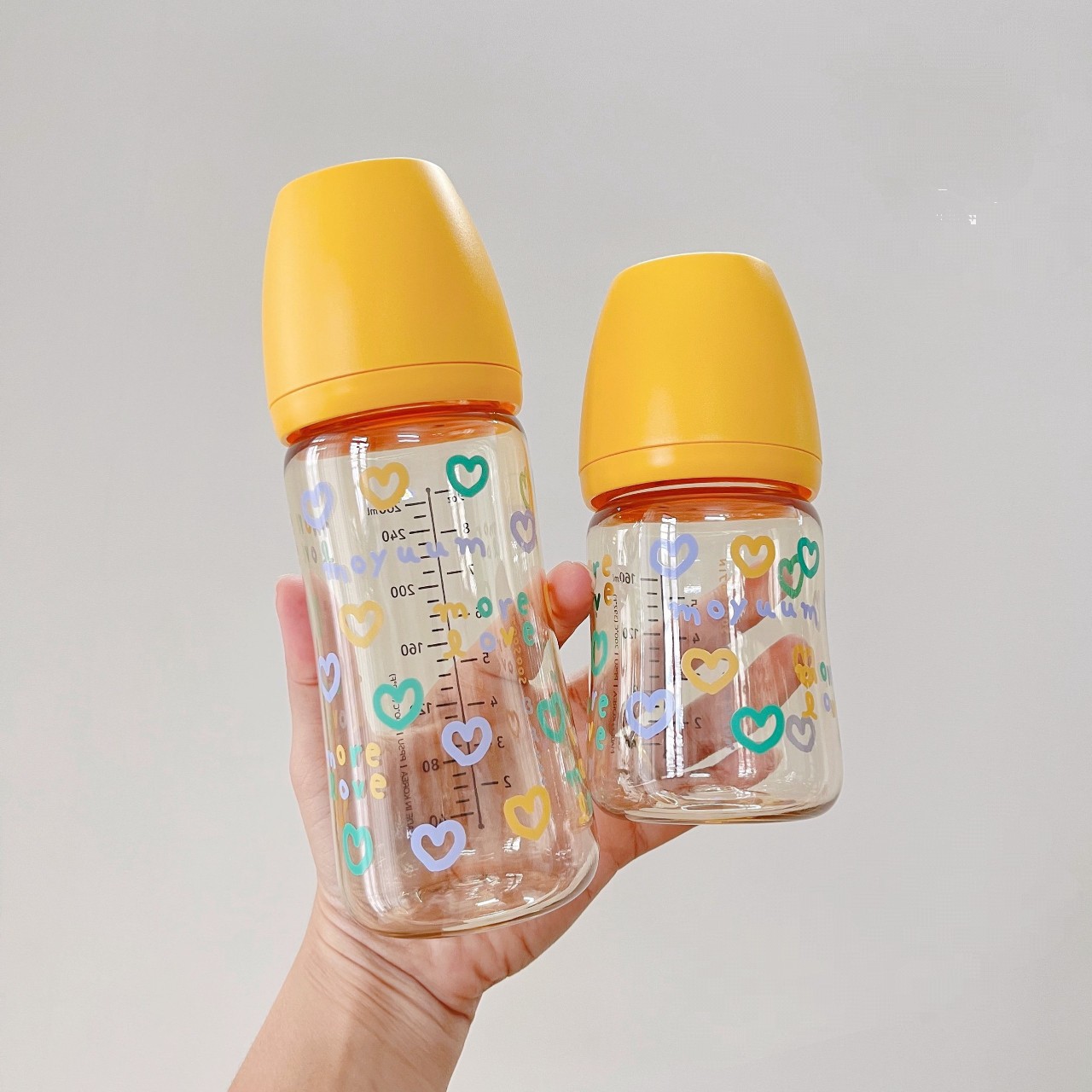 Bình sữa Moyuum Hàn Quốc 170ml/270ml Trái Tim (More Love Edition)