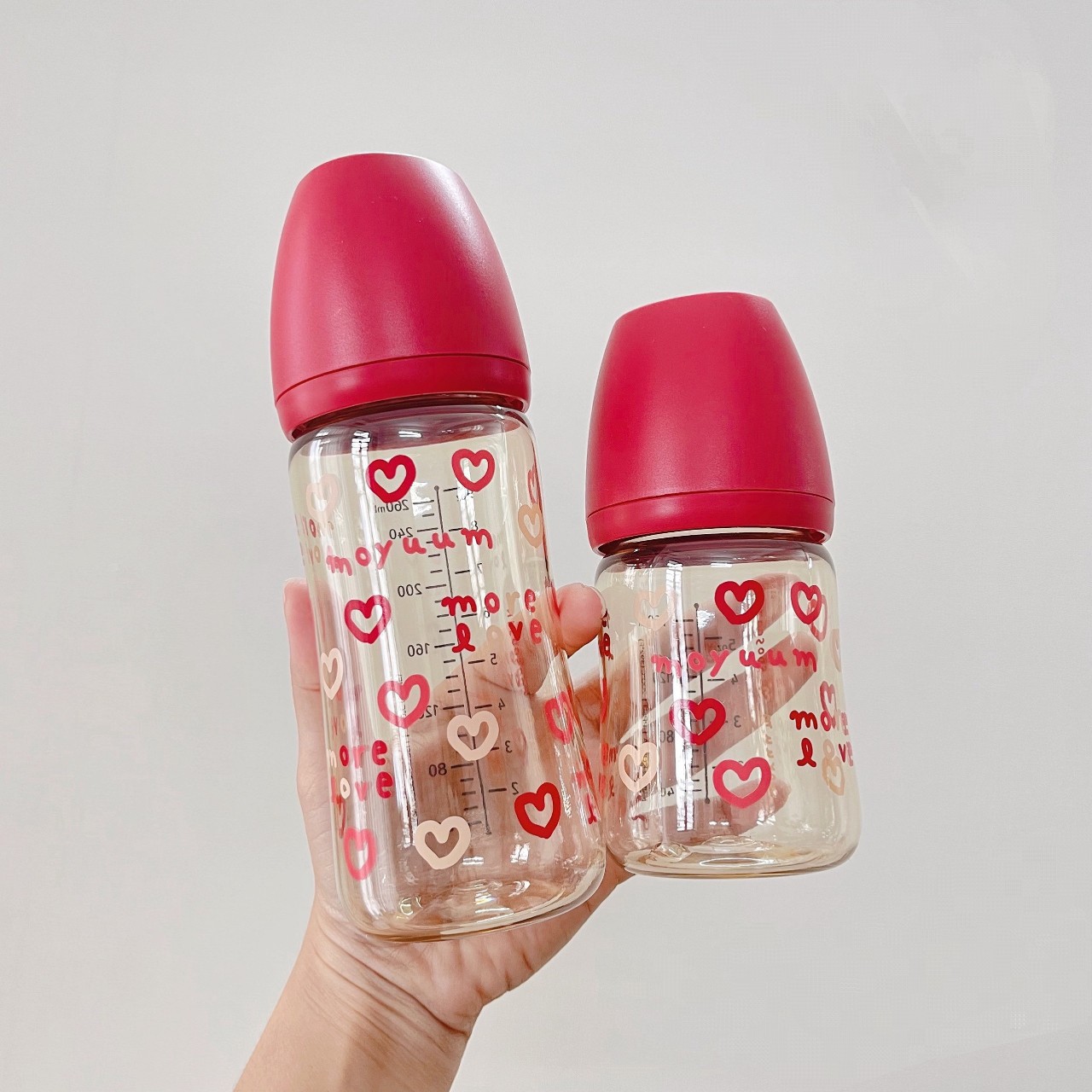 Bình sữa Moyuum Hàn Quốc 170ml/270ml Trái Tim (More Love Edition)