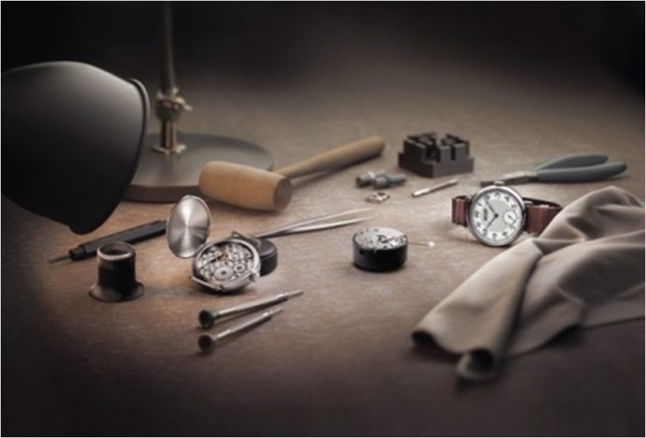 Trung tâm bảo hành đồng hồ EMPORIO ARMANI VIỆT NAM