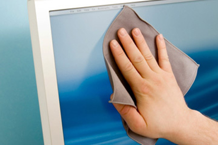 Các lưu ý khi vệ sinh màn hình tivi