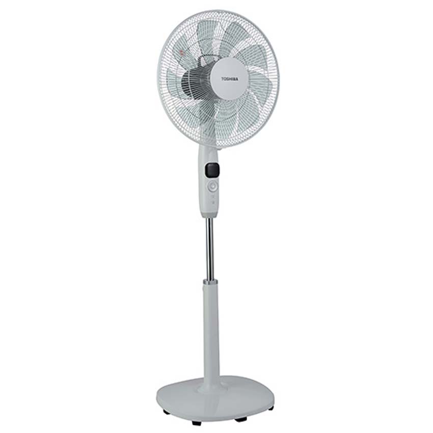 Quạt cây Toshiba 9 cánh