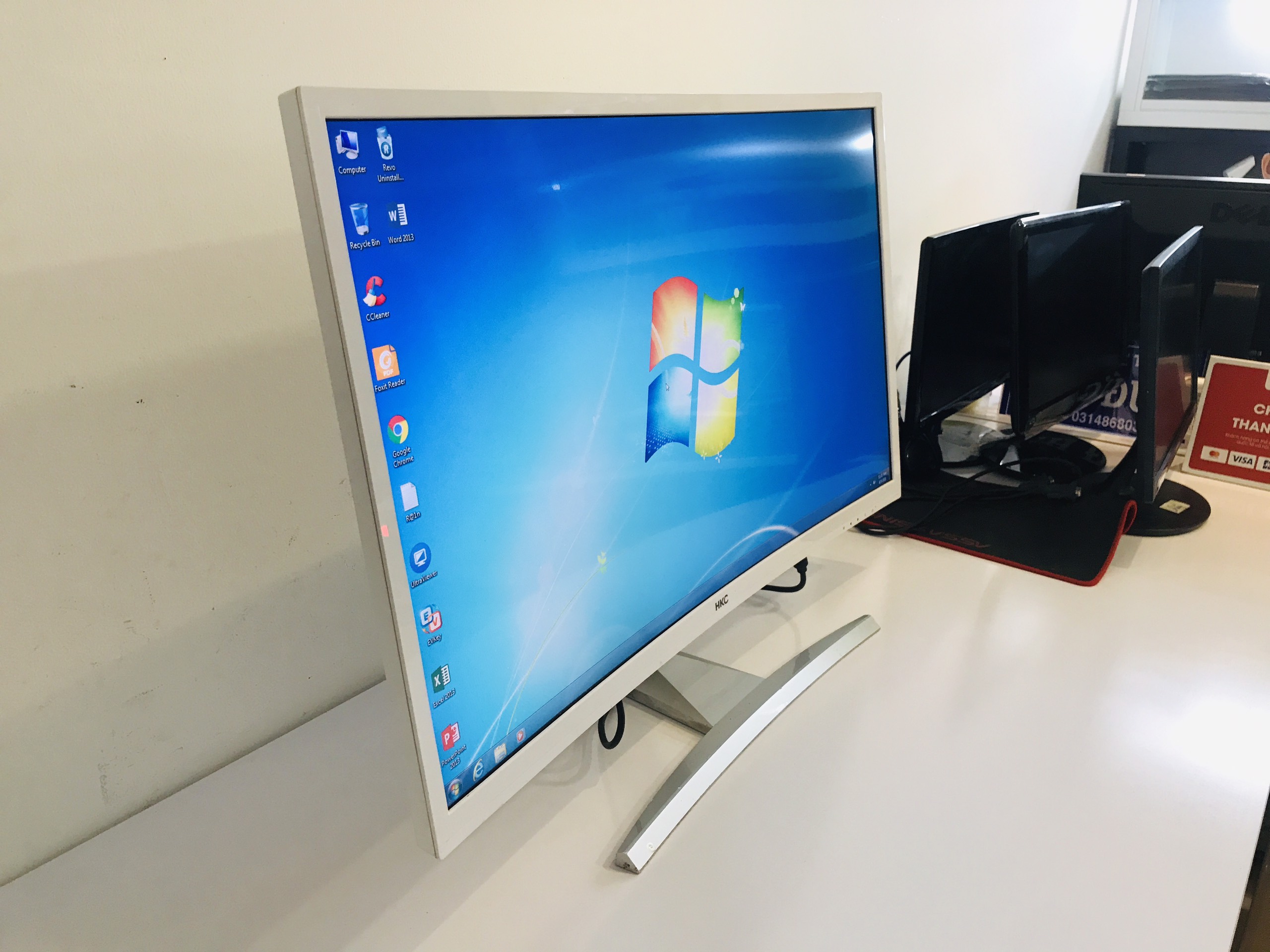 Màn hình LED 32&quot; CONG HKC C320 Full HD sáng đẹp đầy đủ DVI VGA | Tin học  Anh Đức | Máy tính chất lượng | Linh kiện giá tốt |