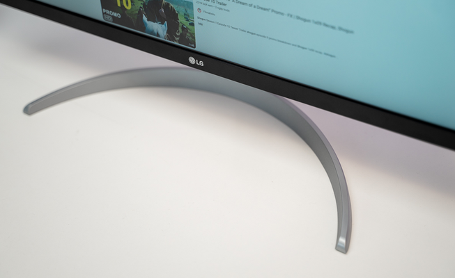 LG 27UP600 