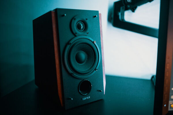 Chất lượng âm bass được đánh giá dựa trên nhiều yếu tố khác nhau