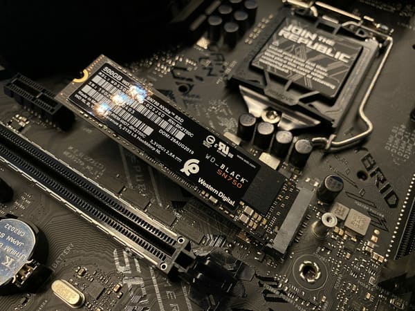 Chọn SSD NVMe có độ trễ thấp và hiệu năng cao