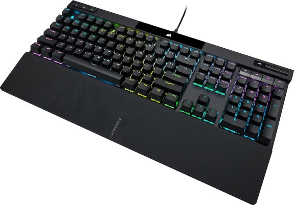 Corsair K70 PRO trang bị đệm kê tay có thể tháo rời