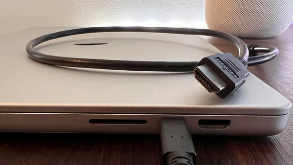 Dây HDMI cho khả năng kết nối dễ dàng