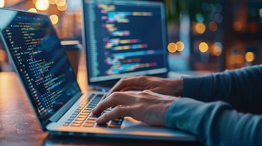 laptop-tam-trung-voi-vi-xu-ly-manh