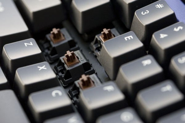 Tactile switch được sử dụng trong bàn phím với nhiều tính năng nổi trội
