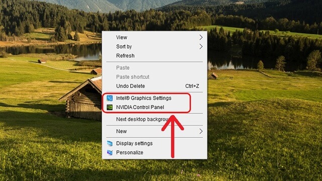 Thông tin card màn hình có thể được xem qua Desktop