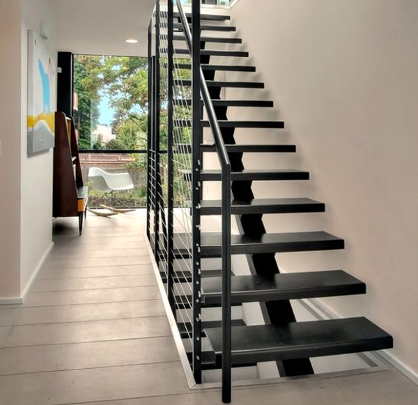 Cầu thang sắt cực kỳ phổ biến trong thiết kế nội thất hiện đại. Hãy xem qua những hình ảnh mới nhất để tìm hiểu về thiết kế cầu thang sắt đẹp mắt và hiện đại nhất để đưa vào nhà của bạn.