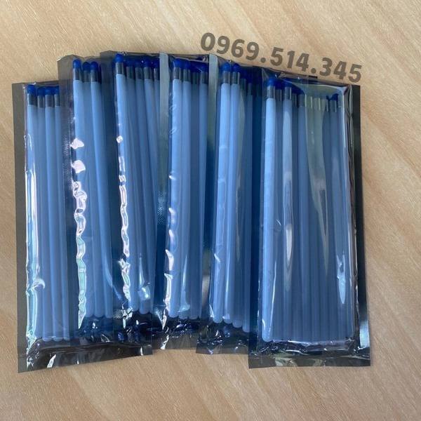 Đóng gói sản phẩm bút chống bụi màu xanh 10 bút/ túi 