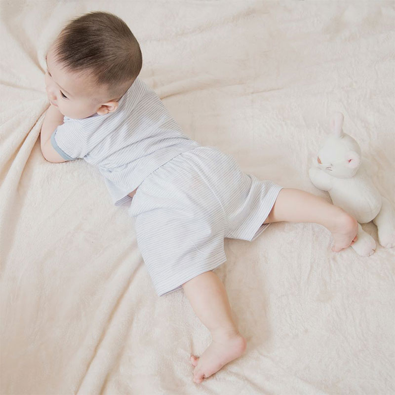 Quần áo sơ sinh Mio cộc tay