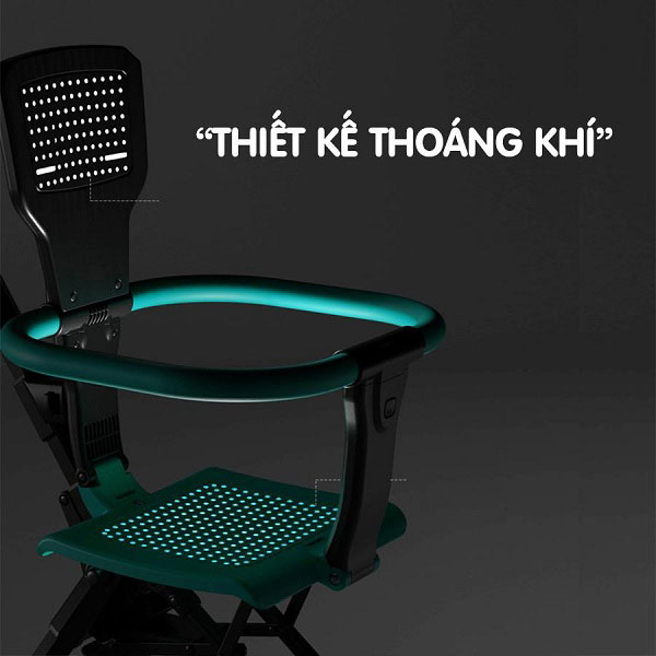 Ghế và tựa lưng của xe được thiết kế các lỗ thoáng khí