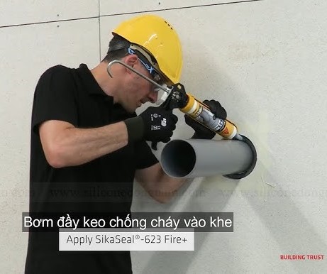 hướng dẫn thi công bắn keo silicone chống cháy cho đường ống xuyên tường, xuyên sàn, xuyên vách ngăn.