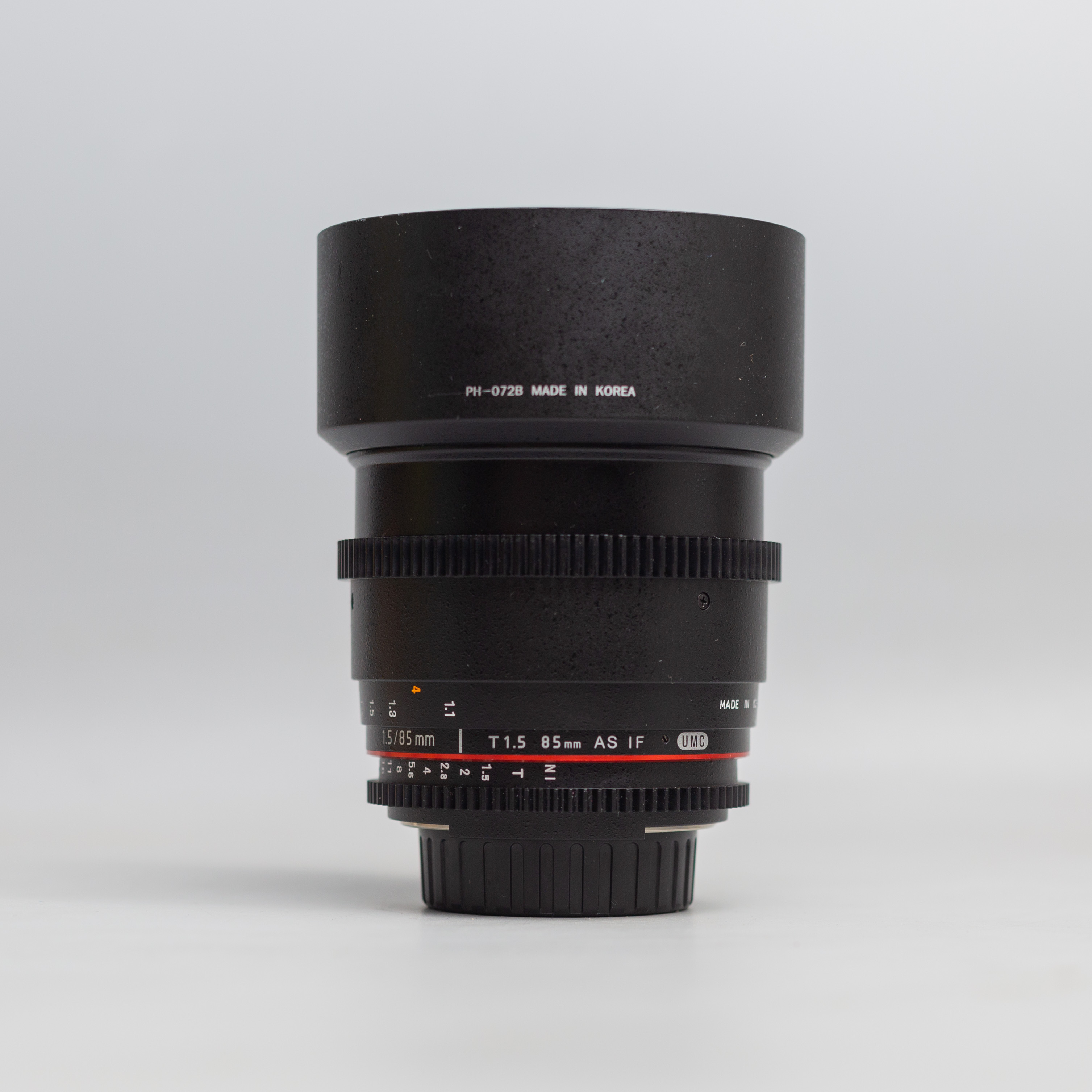 rokinon-samyang-85mm-f1-4-mf-nikon-cine-85-1-4-19760