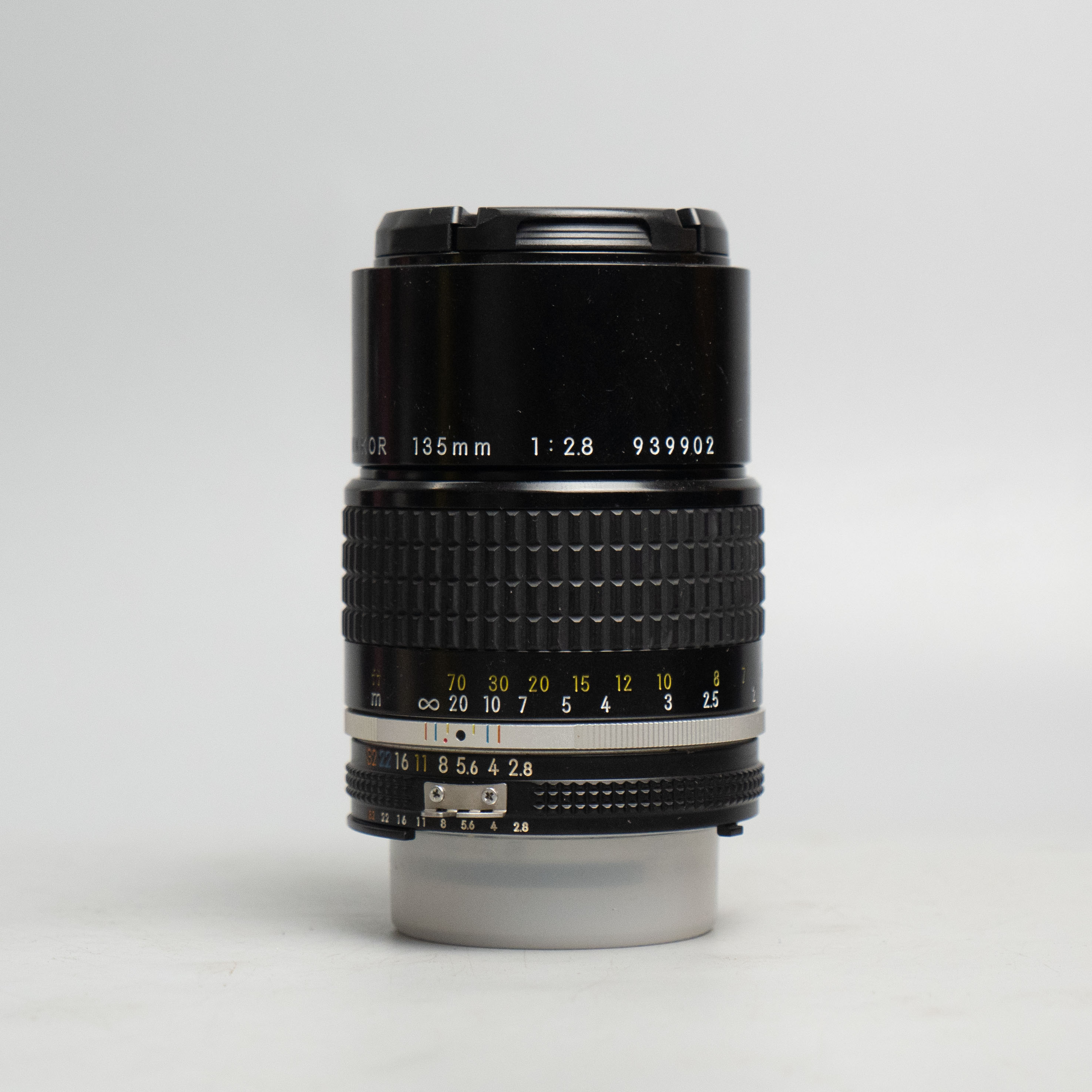 nikon-135mm-f2-8-ais-135-2-8
