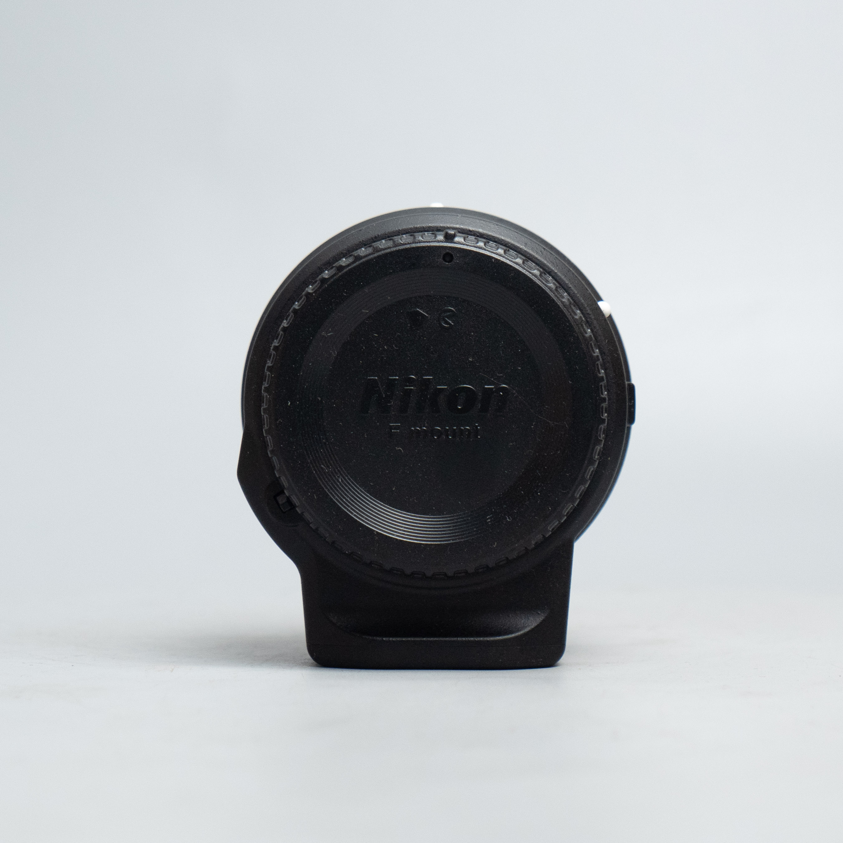 ngam-chuyen-nikon-ftz1