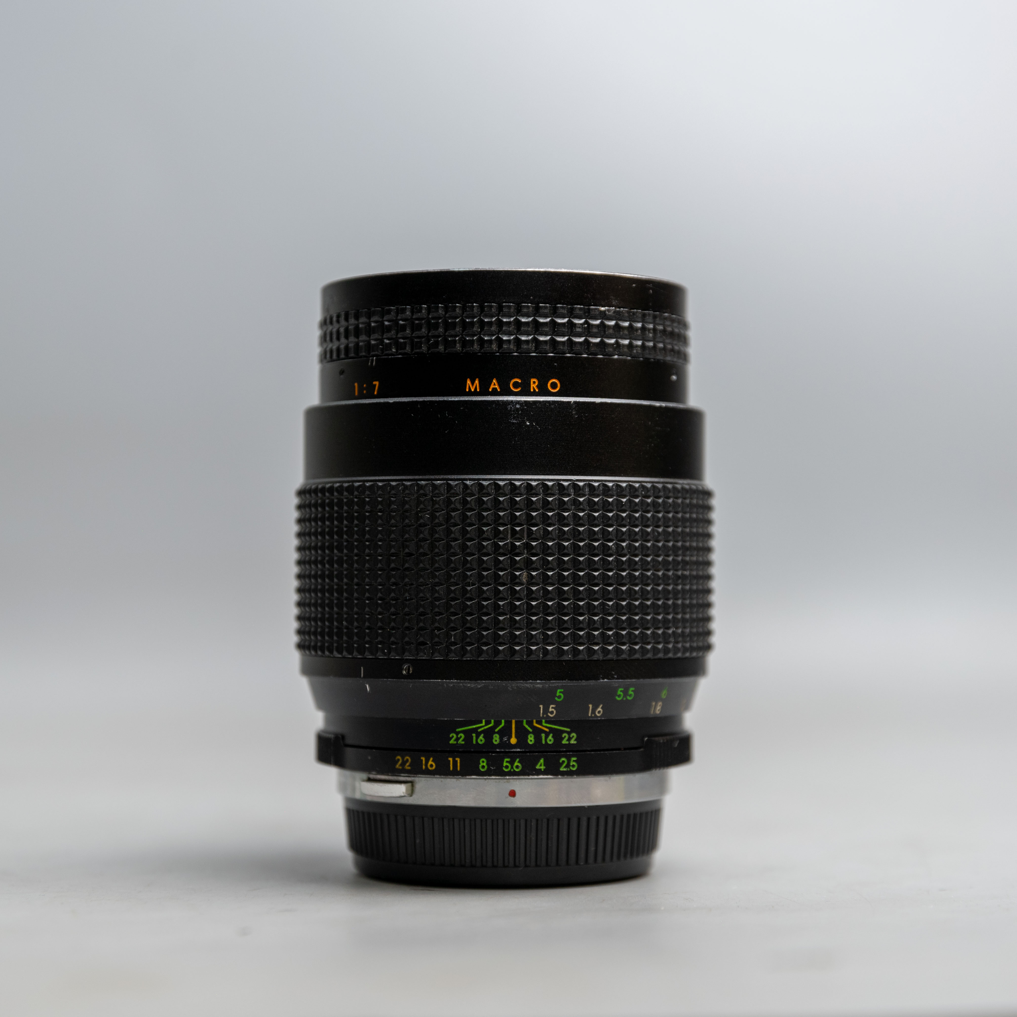sakar-mc-135mm-f2-5-om-135-2-5-20226