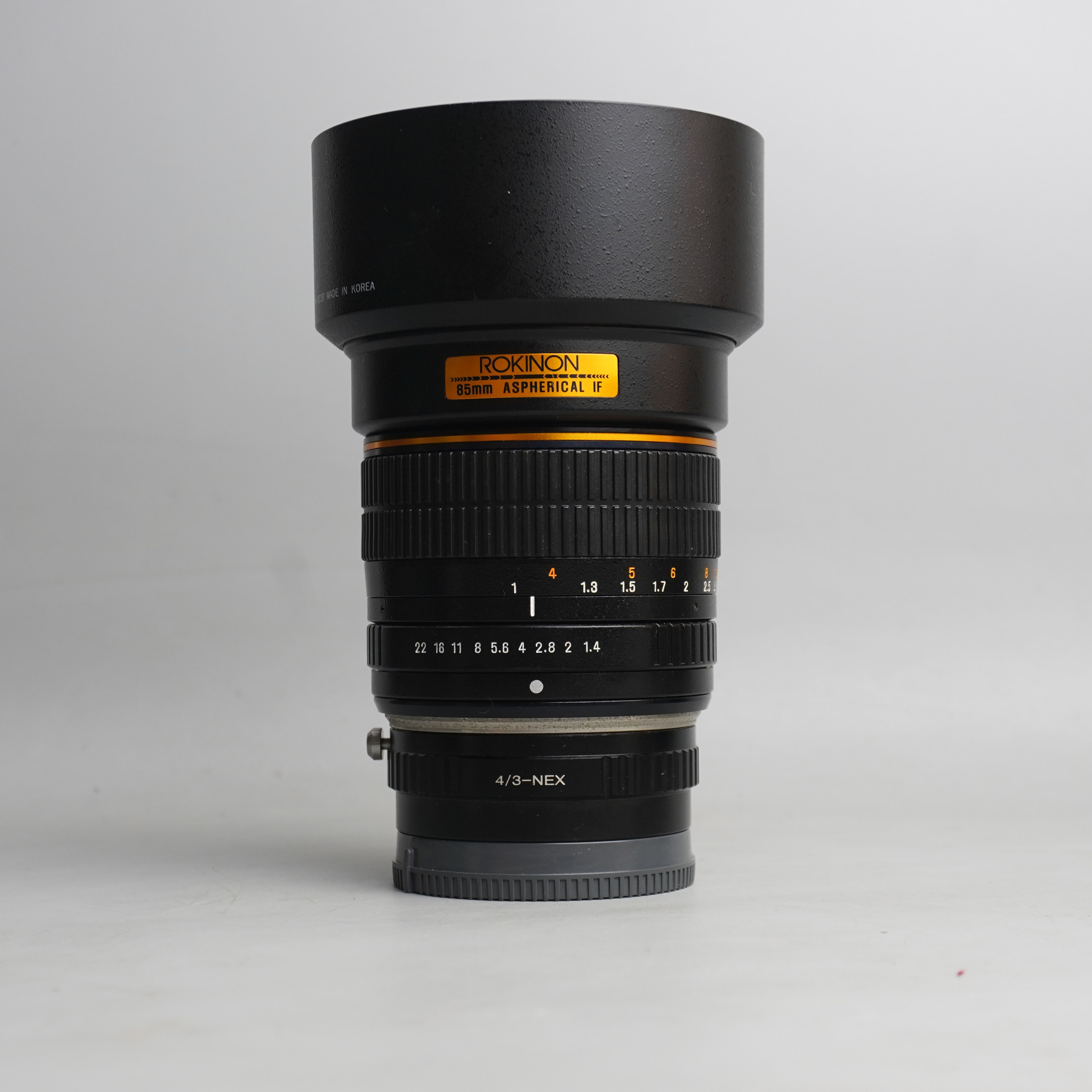 rokinon-samyang-85mm-f1-4-mf-ft-sony-e-85-1-4