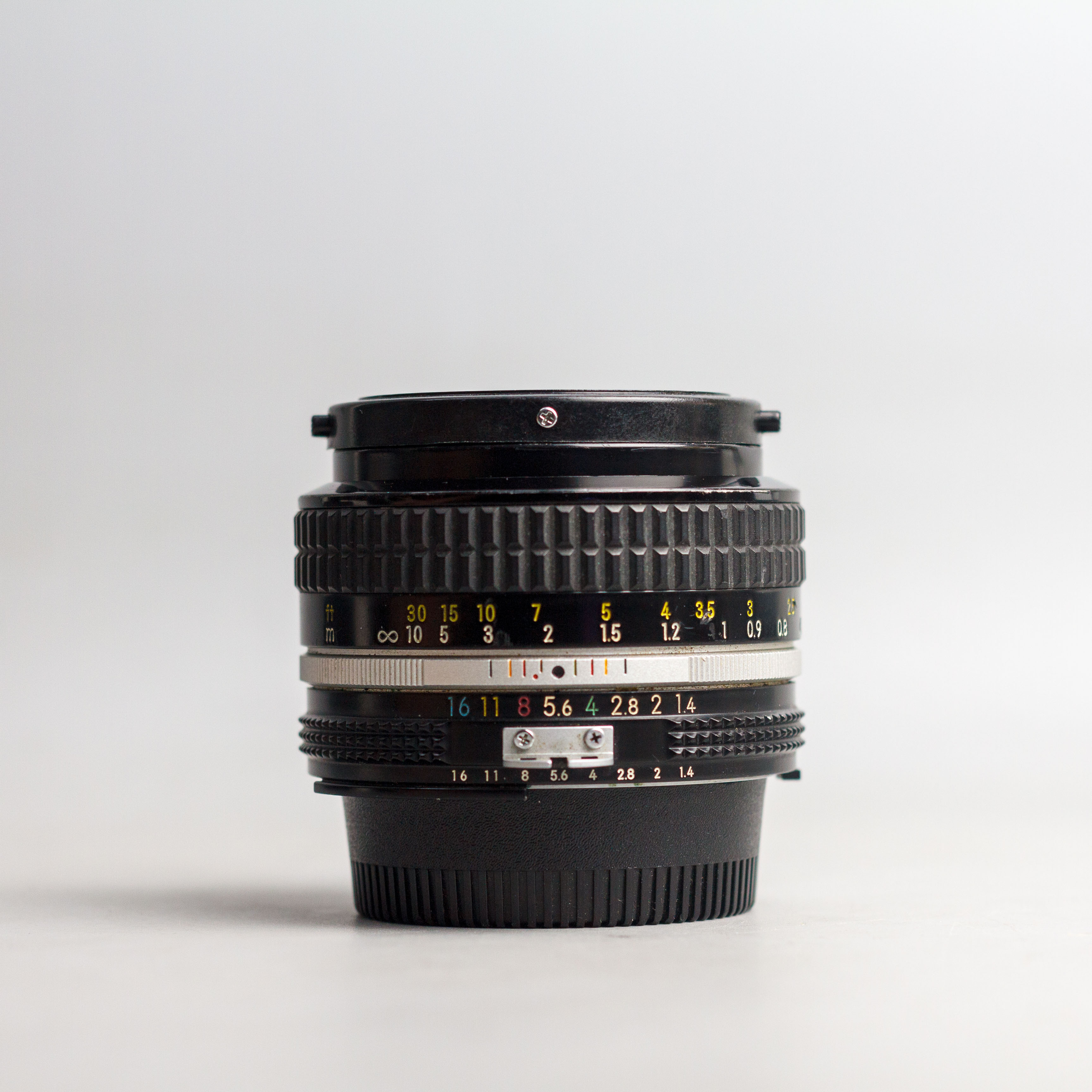 nikon-50mm-f1-4-ai-mf-50-1-4-19450