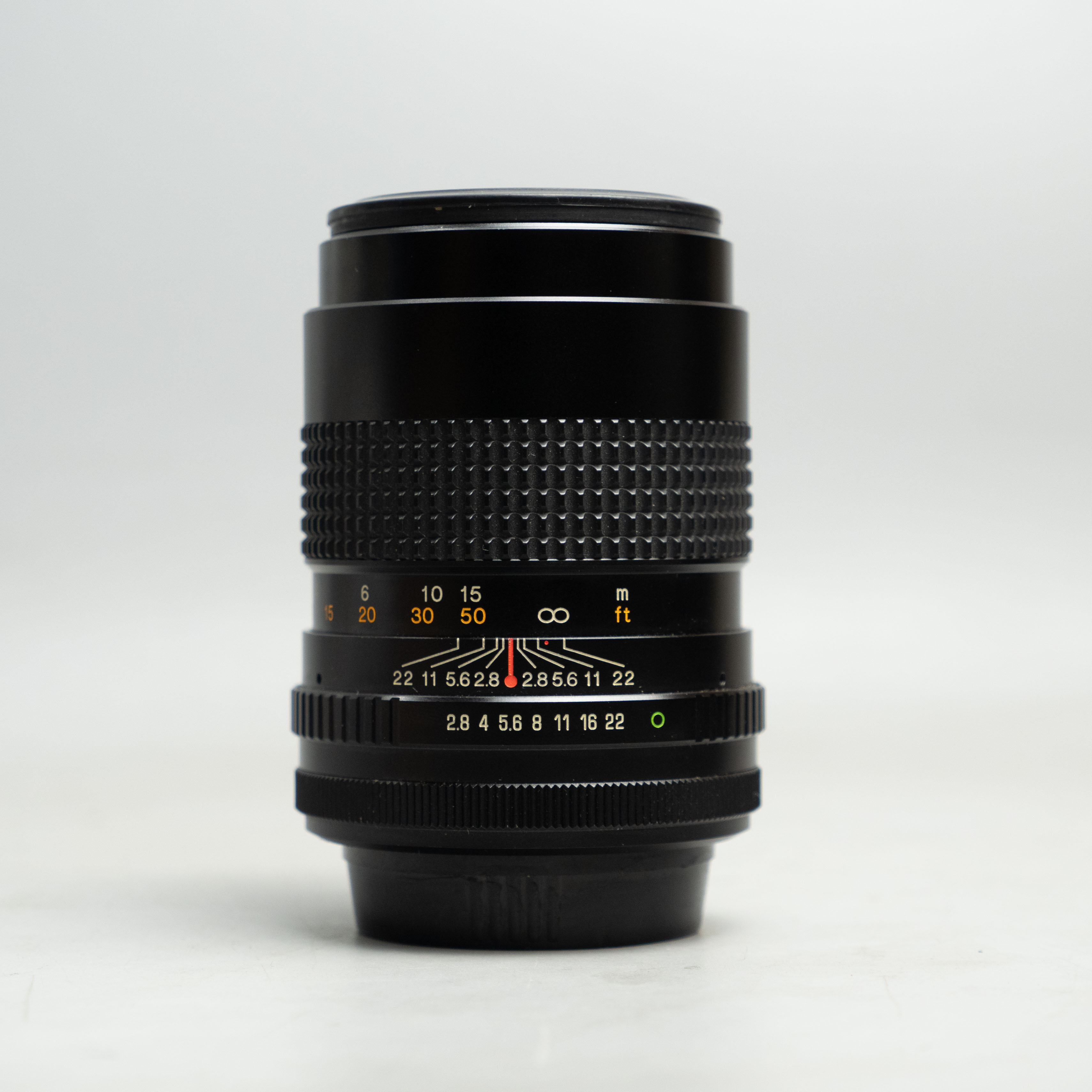 tokina-135mm-f2-8-fd-135-2-8-20335