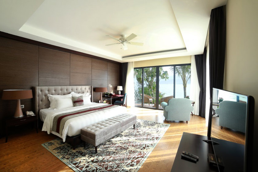 Villa 3 Beachfront Vinpearl Resort & Spa Nha Trang Bay