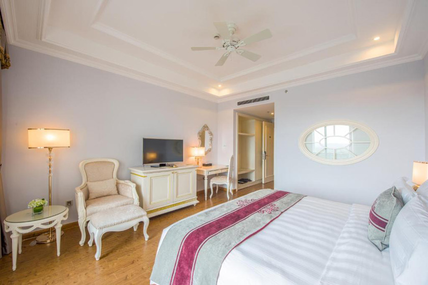 deluxe Room - Vinpearl Discovery Cửa Hội