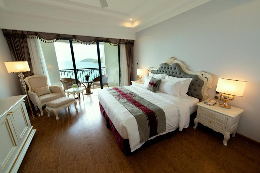 deluxe ocean view vinpearl discovery 1 nha trang