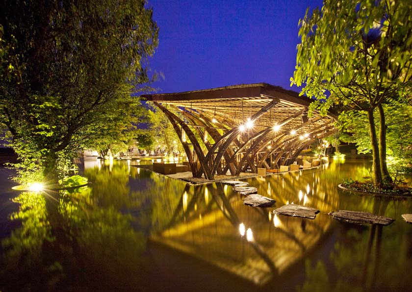 nhà hàng Bamboo Wings - Flamingo Đại Lải Resort