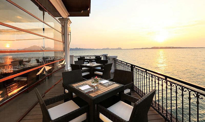 Nhà hàng Pavilion Vinpearl Hạ Long