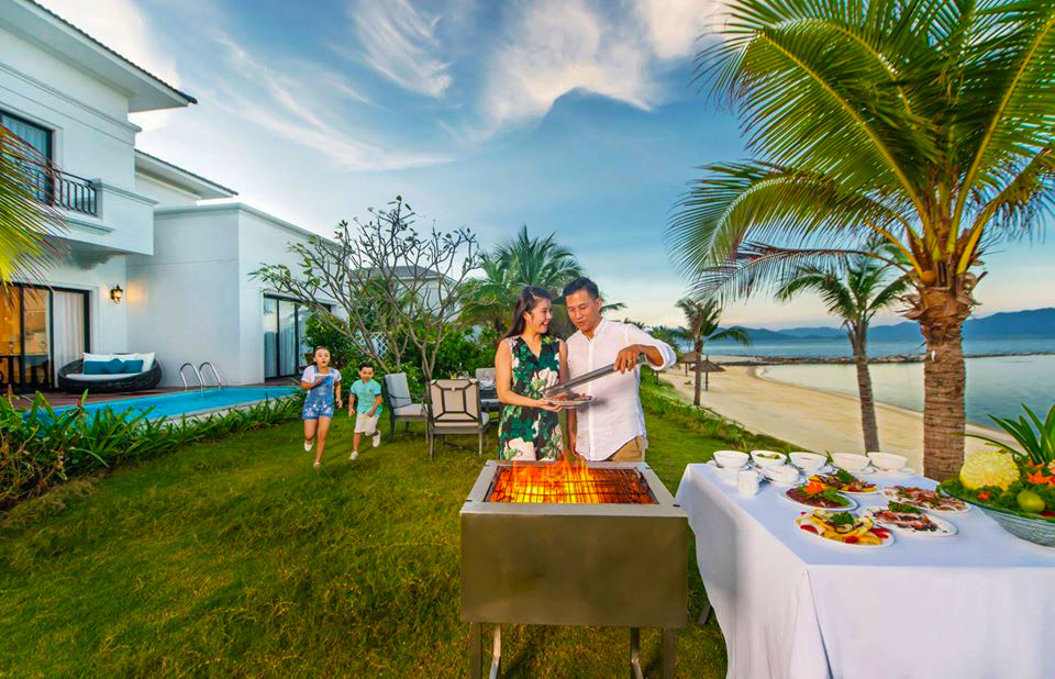 tiệc nướng BBQ tại Villa Vinpearl Phú Quốc
