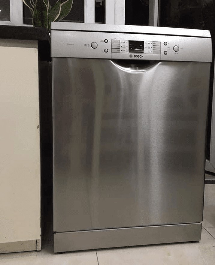 Thao Tác Sử Dụng Máy Rửa Bát Bosch SMS63L08EA Chi Tiết Và Đơn Giản Nhất 4 Máy Rửa Bát BOSCH SMS63L08EA | Công nghệ & Sức khỏe