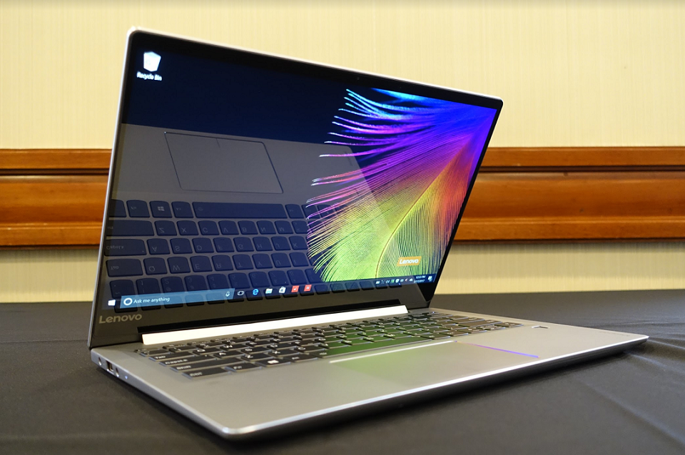 Lenovo Ideapad 720s: Laptop văn phòng mỏng nhẹ cao cấp sang trọng Lenovo Ideapad 720s: Laptop văn phòng mỏng nhẹ cao cấp sang trọng