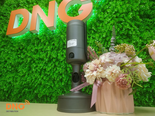 XNO-8080R - camera chuyên dụng cho giám sát giao thông tuyến phố nhỏ