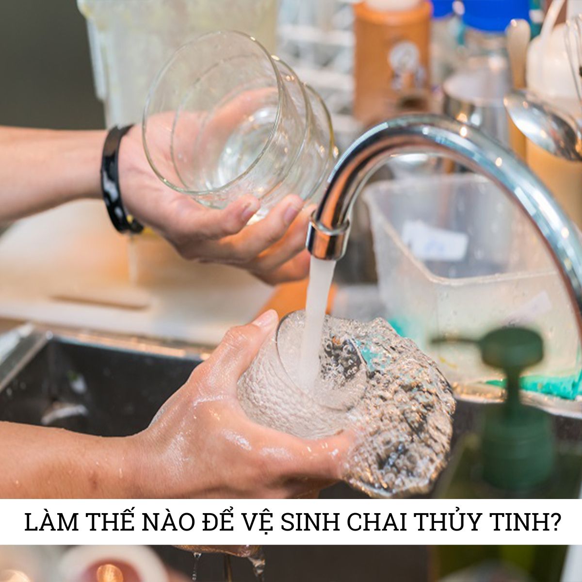 Làm thế nào để vệ sinh chai lọ thủy tinh sạch như mới