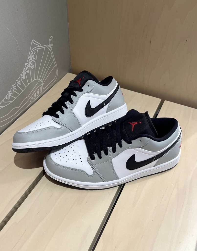 Jordan 1 Low 