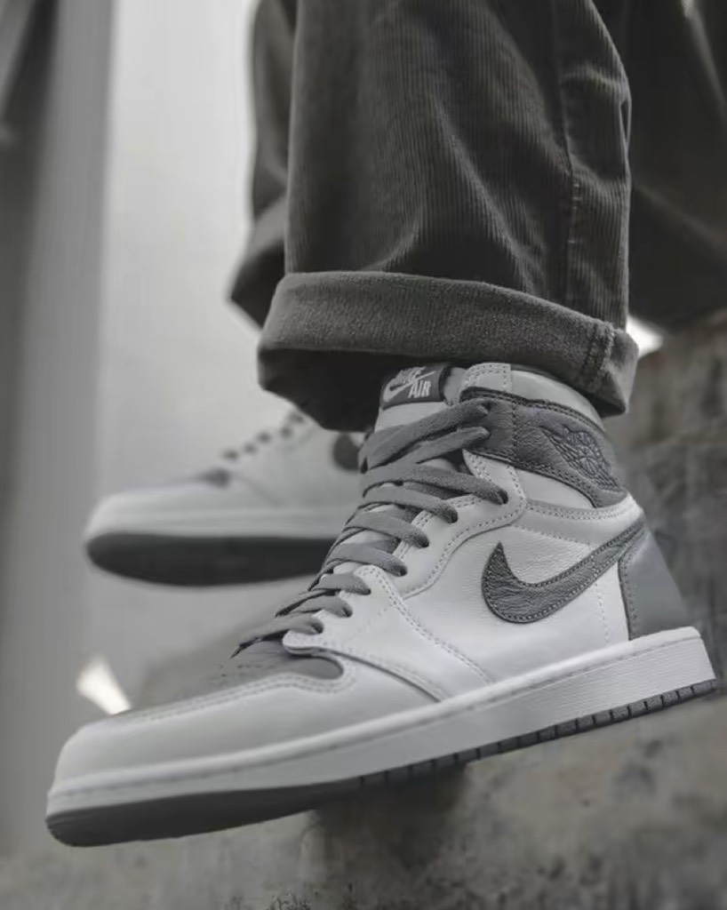 Jordan 1 High OG White Stealth - 575441 037 