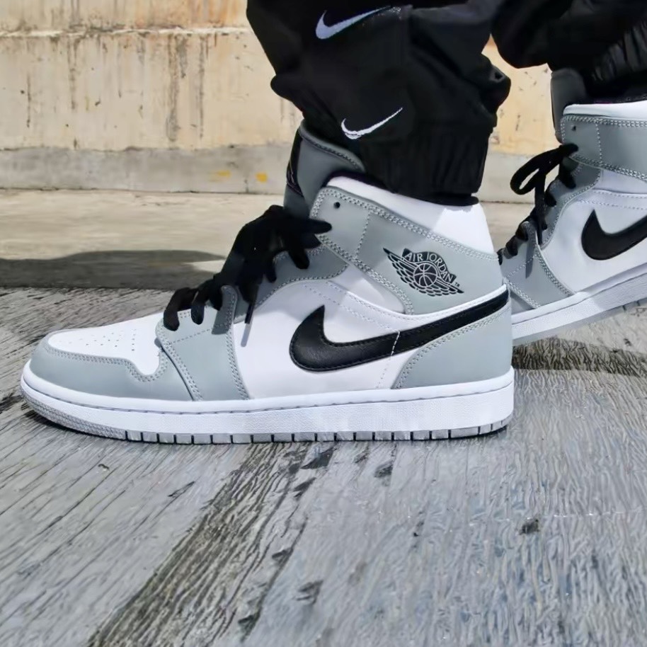 Jordan 1 Mid Light Smoke Grey V1 - 554724-092 