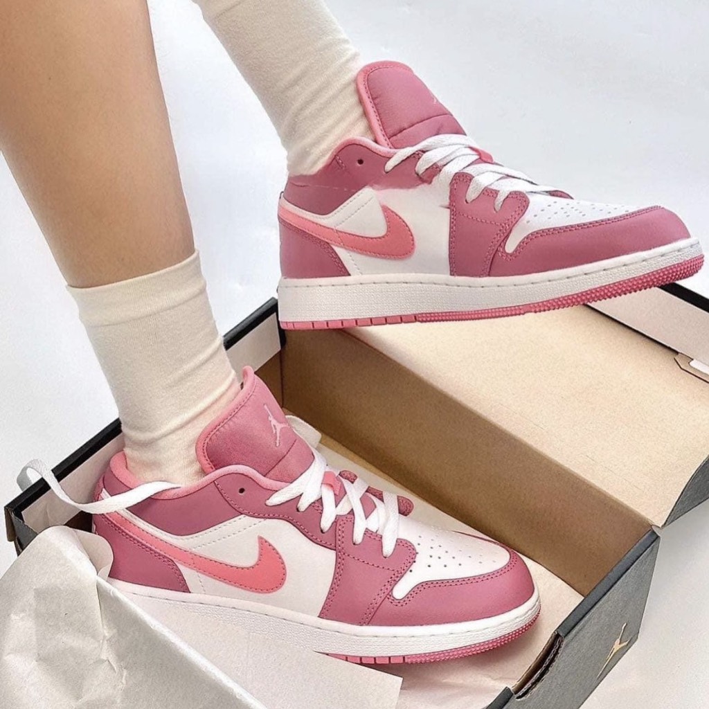 Jordan 1 Low Desert Berry - 553560 616 