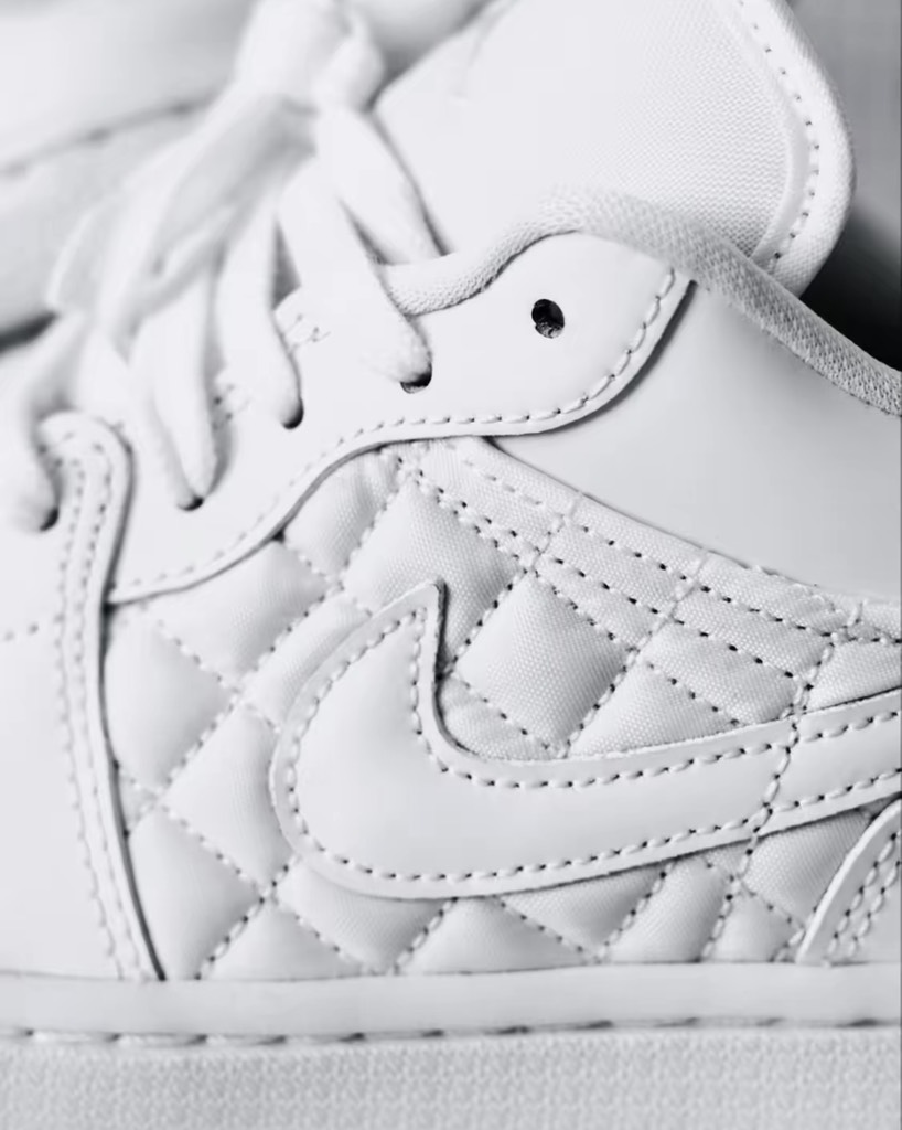 Jordan 1 Low Quilted Triple White - DB6480-100 
