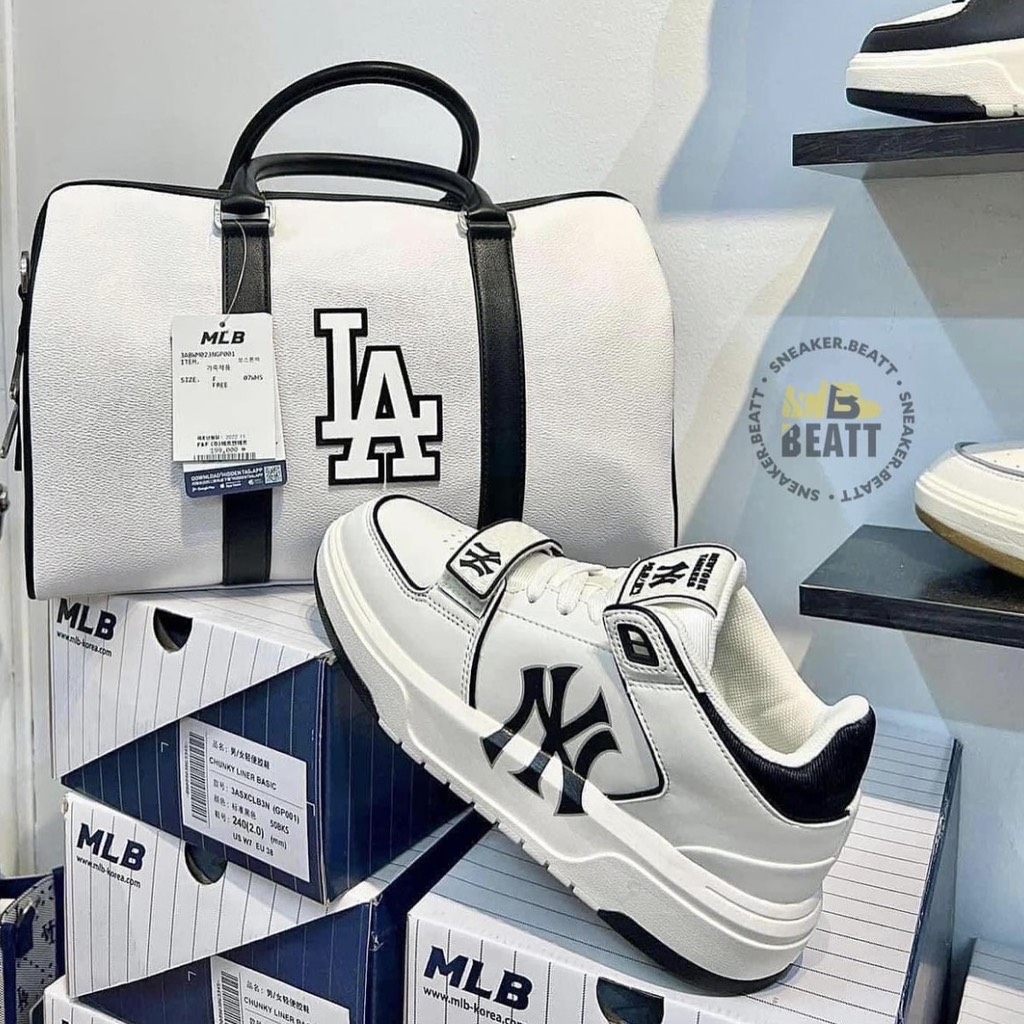 MLB Chunky Liner Mid New York Yankees Black - 3ASXLMB3N-50BKS 