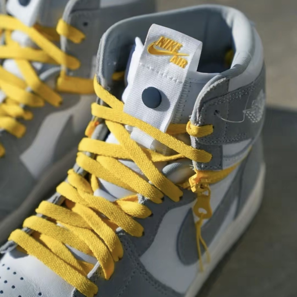 Jordan 1 High Switch Light Smoke Grey - CW6576-100 