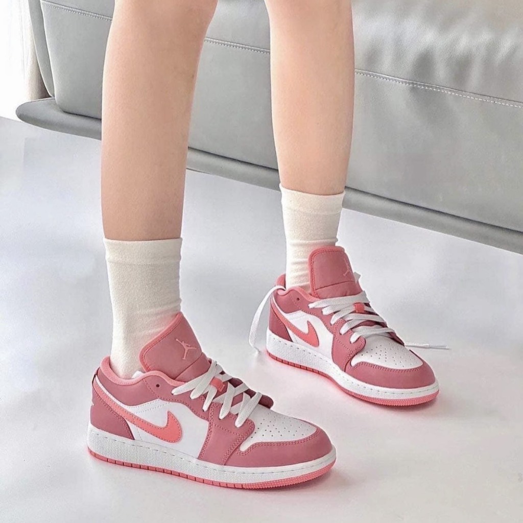 Jordan 1 Low Desert Berry - 553560 616 