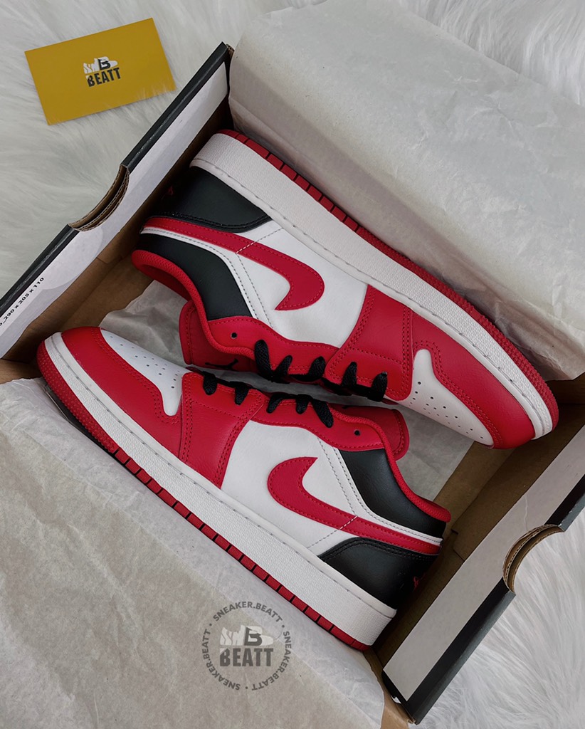 Jordan 1 Low Chicago 2022 - 553560-163 